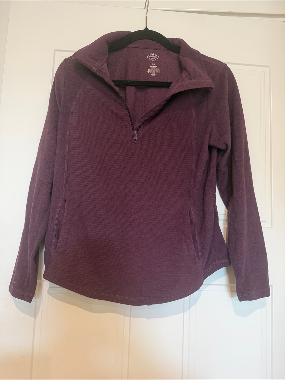 Size XS - Classic Quarter-Zip Fleece Pullover - Plum